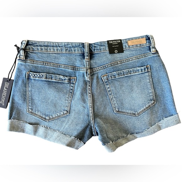 BLANCK NYC The Fulton Distressed Denim Rollup Short NWT Size 24,28,29,30 & 31 - Picture 3 of 3